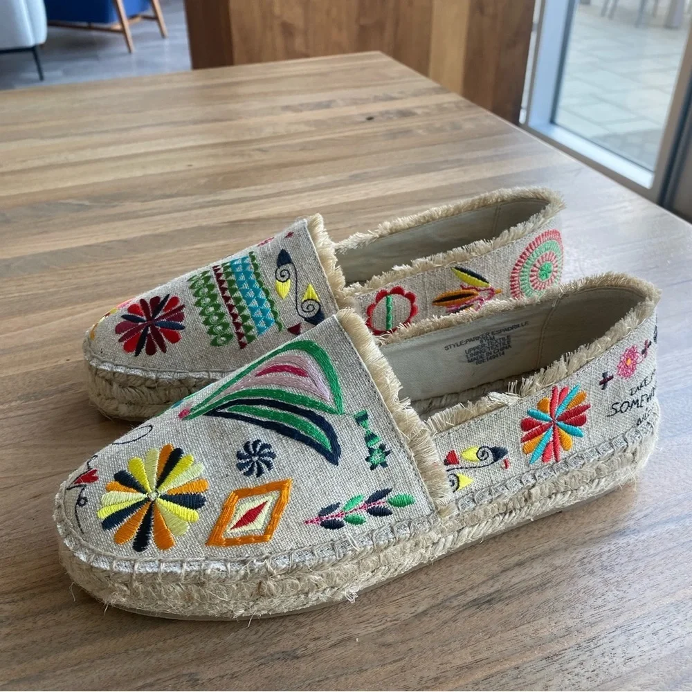 NWOT JOHNNY WAS PARKER ESPADRILLE, Size 8,5